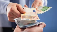 FINANSINIŲ PROBLEMŲ SPRENDIMAI