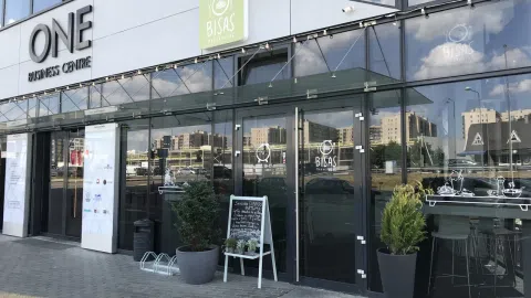 Parduodama kavinė verslo centre ONE Vilniuje, Ukmergės g 322 - 1