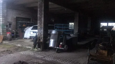 Autoserviso patalpos+gyvenamasis namas - 1