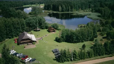 Parduodama veikianti kaimo turizmo sodyba - 1