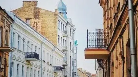 Parduodu investicinį projektą Vilniaus Senamiestyje - 1