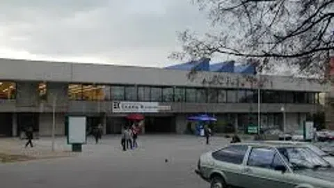 Parduodu kebabine su iranga ir verslu - 1