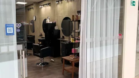 Parduodamas grožio salonas,,DU SALONAI,, - 1